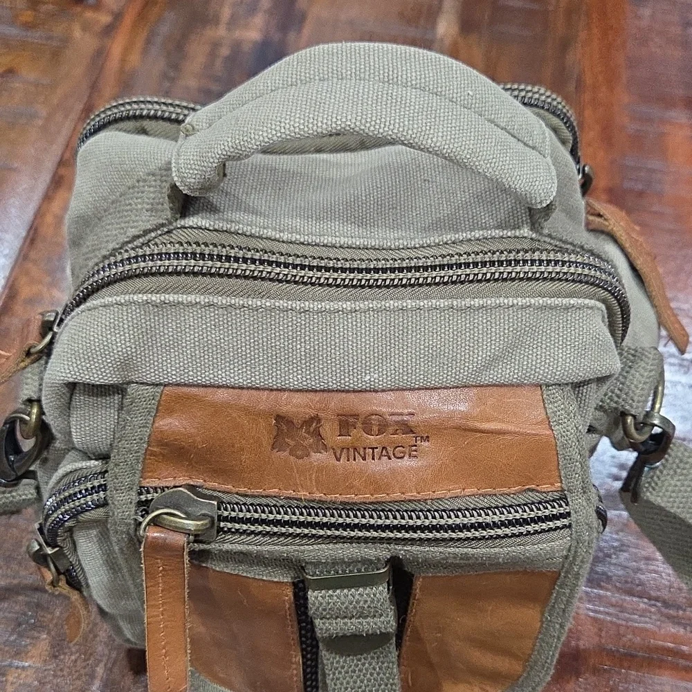 Vintage Fox Brown and Tan Men's Messenger Bag